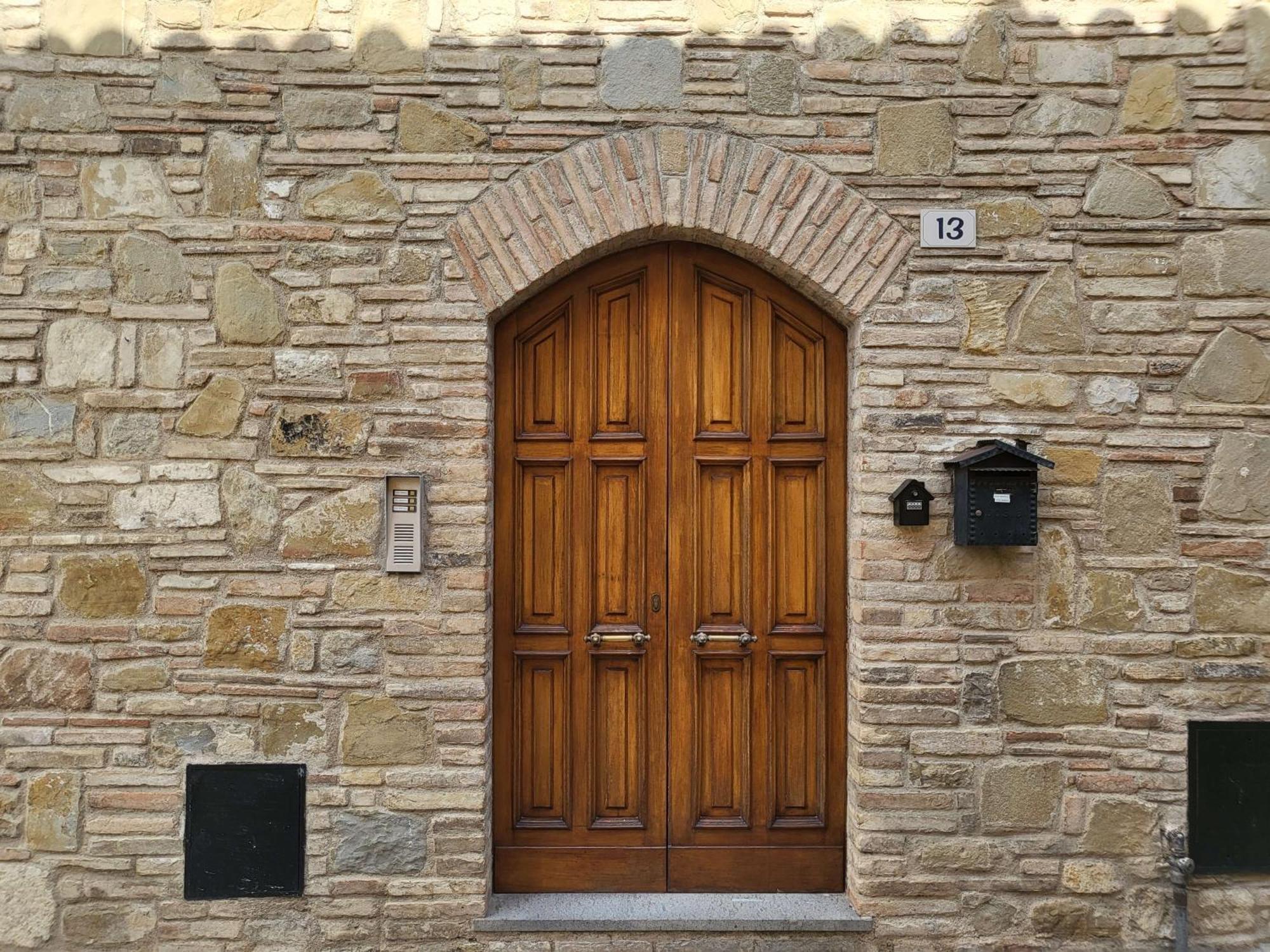 Appartamento Con Camino In Centro Storico Bevagna Dış mekan fotoğraf